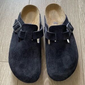 Black Birkenstock Mules Size 38 (7 women’s)